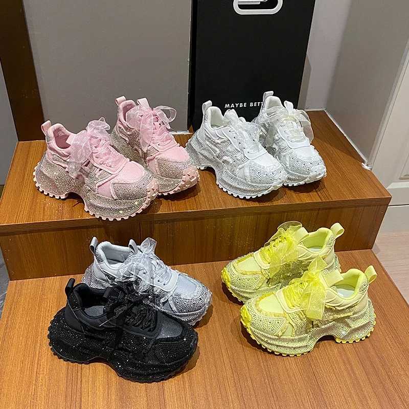 Women Shiny Rhinestones Shoes Four Seasons Casual Sneakers Women Stylish Sport Shoes LaceUp Platform Luxury Shoes zapatos mujer W250920