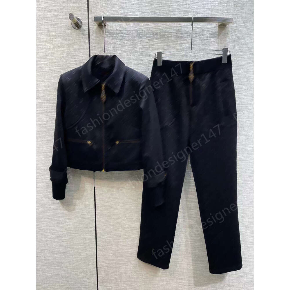 Designer Luxury Brand Logo Embossed Knitted Collared Jacket and Pants Set Corduroy Fabric Custom Hardware for Women Casual Streetwear Fashion Outfit
