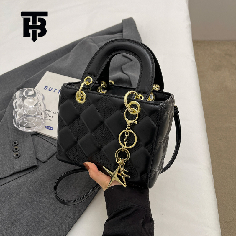TB BHULAMTE Free Shipping New Designer Women's Bag 2025 Niche Designer Bag Fashion High-quality Multifunctional Social Crossbody Bag Fashion Hand