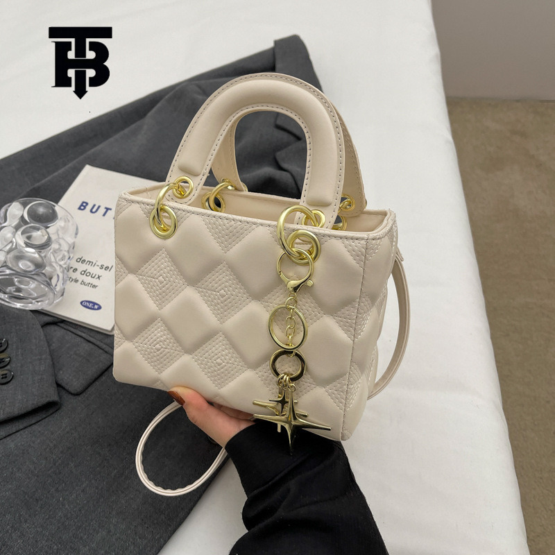 TB BHULAMTE Free Shipping New Designer Women's Bag 2025 Niche Designer Bag Fashion High-quality Multifunctional Social Crossbody Bag Fashion Hand