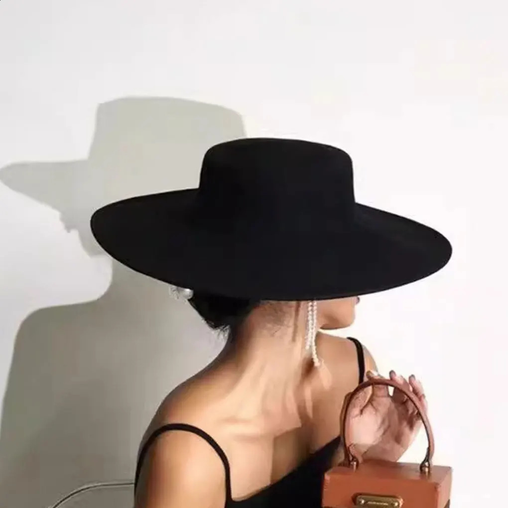 Premium French Womens Hat Big Wide Brim Fedora Hat Winter Wool Derby Wedding Jazz Hats Flat Top Felt Hat Approx 5658 cm Black 250919