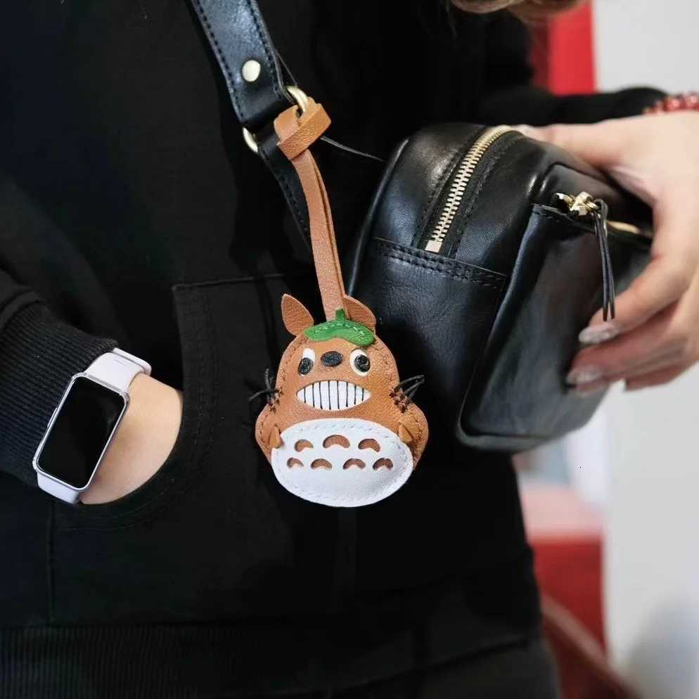 Handmade Sheepskin Chinchilla Real Leather Bag Charm KeyChain Kawaii Animal Bags Backpack Charms Couple Jewelry Bag Accessories Z250920