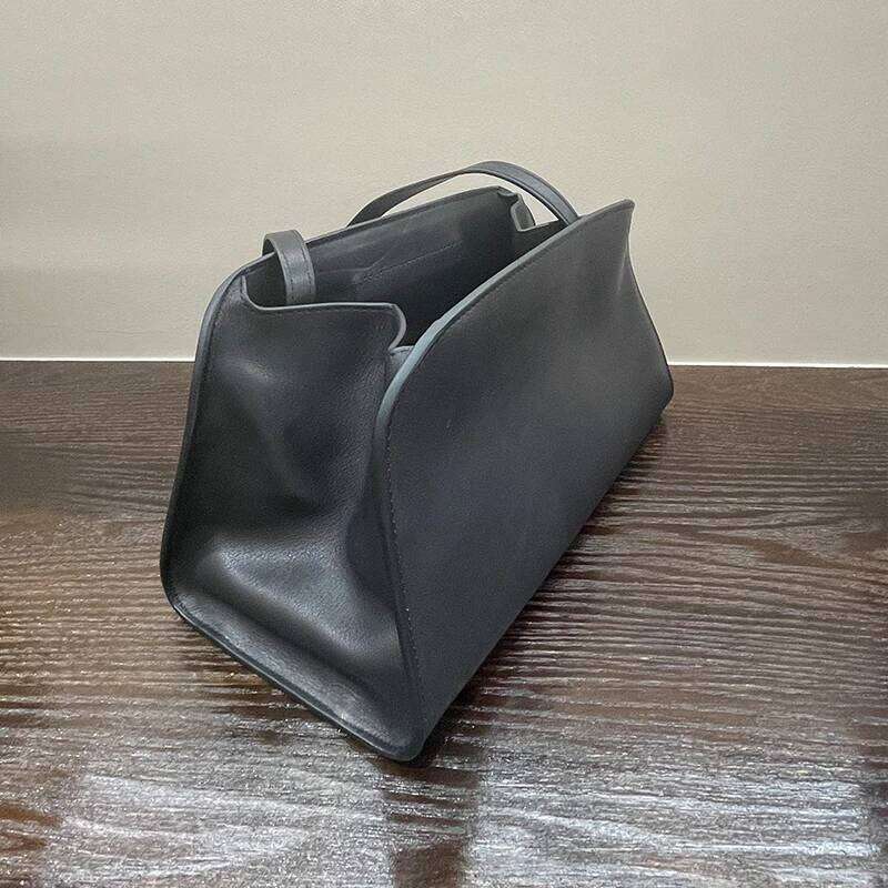 Row Bag Soft Drinking Milk Calf Leather Women's Tr-Peggy2025 Single Shoulder Armpit Handbag
