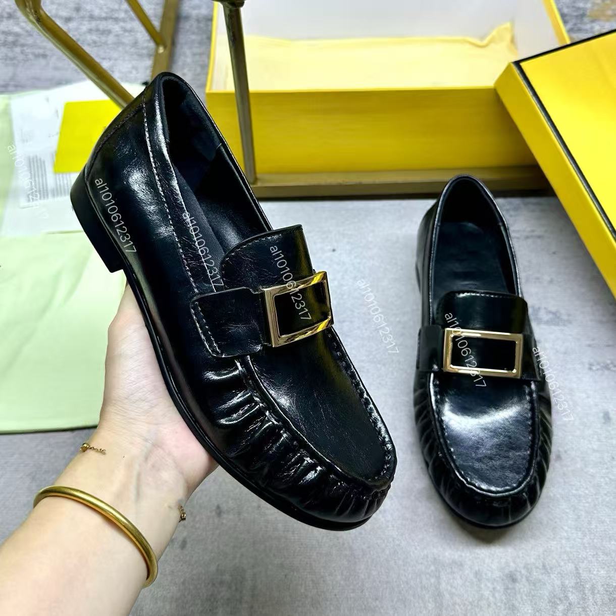 FF Top quality Round-toe Flat loafers Metal buckle Genuine Leather slip on shoes womens Casual shoes Luxury designer flat dress shoes Vacation shoes 35-42