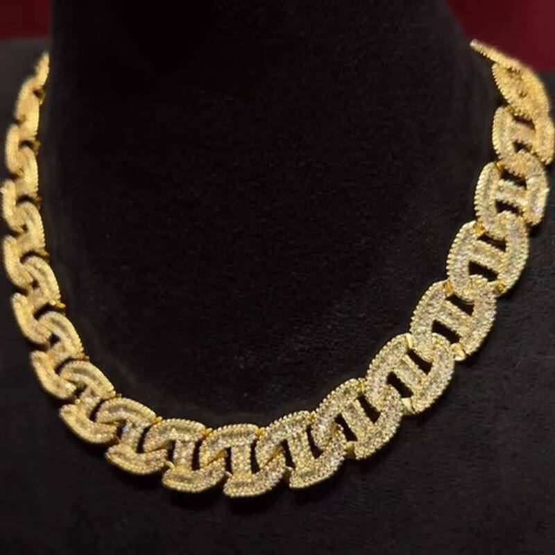 Rapper 16mm Two Icy 925 Silver Hip Hop Necklace 18K Gold Plated Round and ReMoissaniteangular VVS Moissanite Cuban Chain for Men