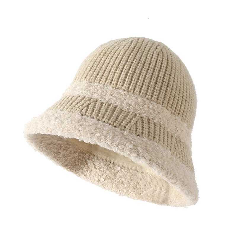 Wens Hat Winter New Knitted Keep Warm Vintage Black White Striped Winter C Casual Y250920