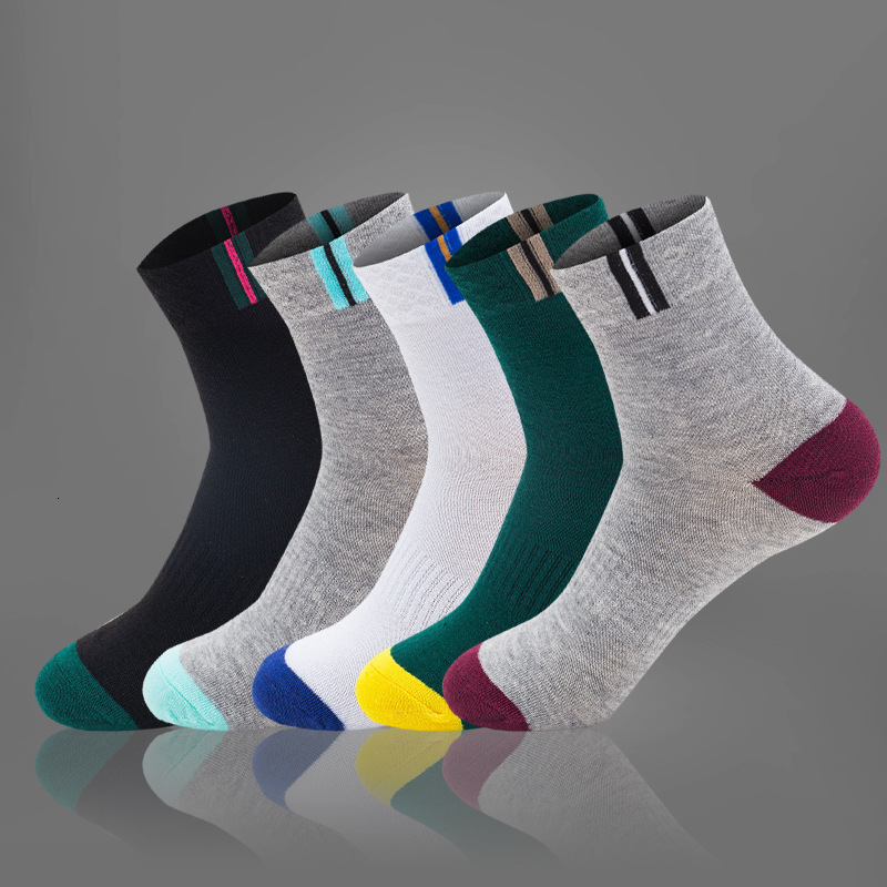 Mid-Calf Sports Odor-Resistant Sweat-Absorbing Breathable Solid Color Adult Basketball Men's Socks