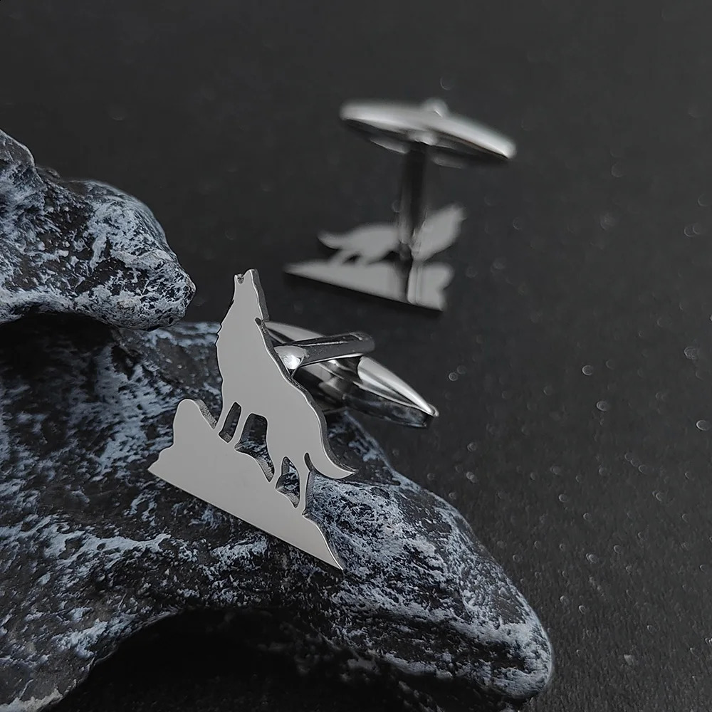 Roaring Wolf King stainless steel mens cufflinks goldplated cufflinks suit clothing accessories suitable for any occasion 250919