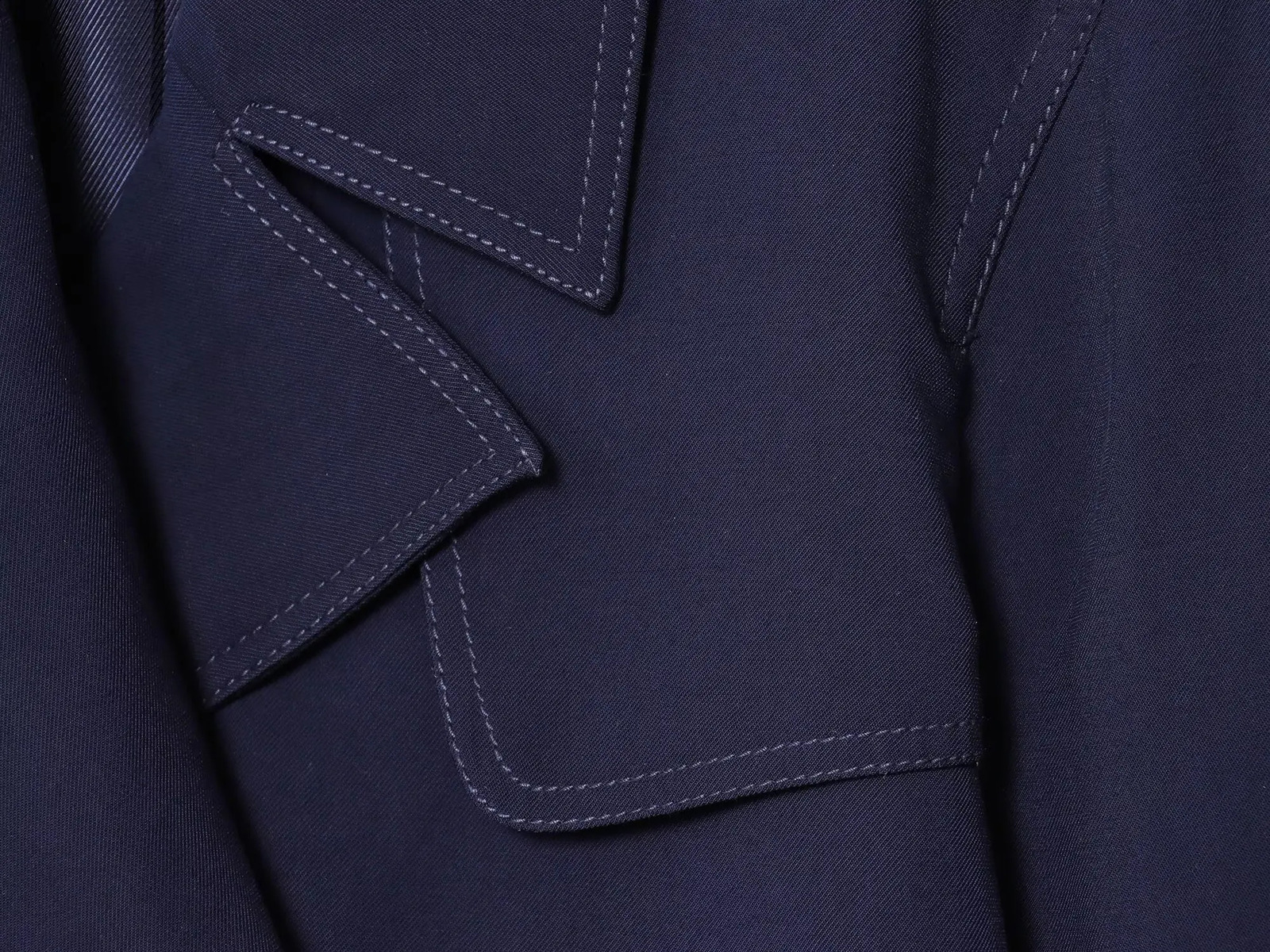 TRAF solid color simple autumn item womens commuting versatile double breasted long sleeved short jacket 250923