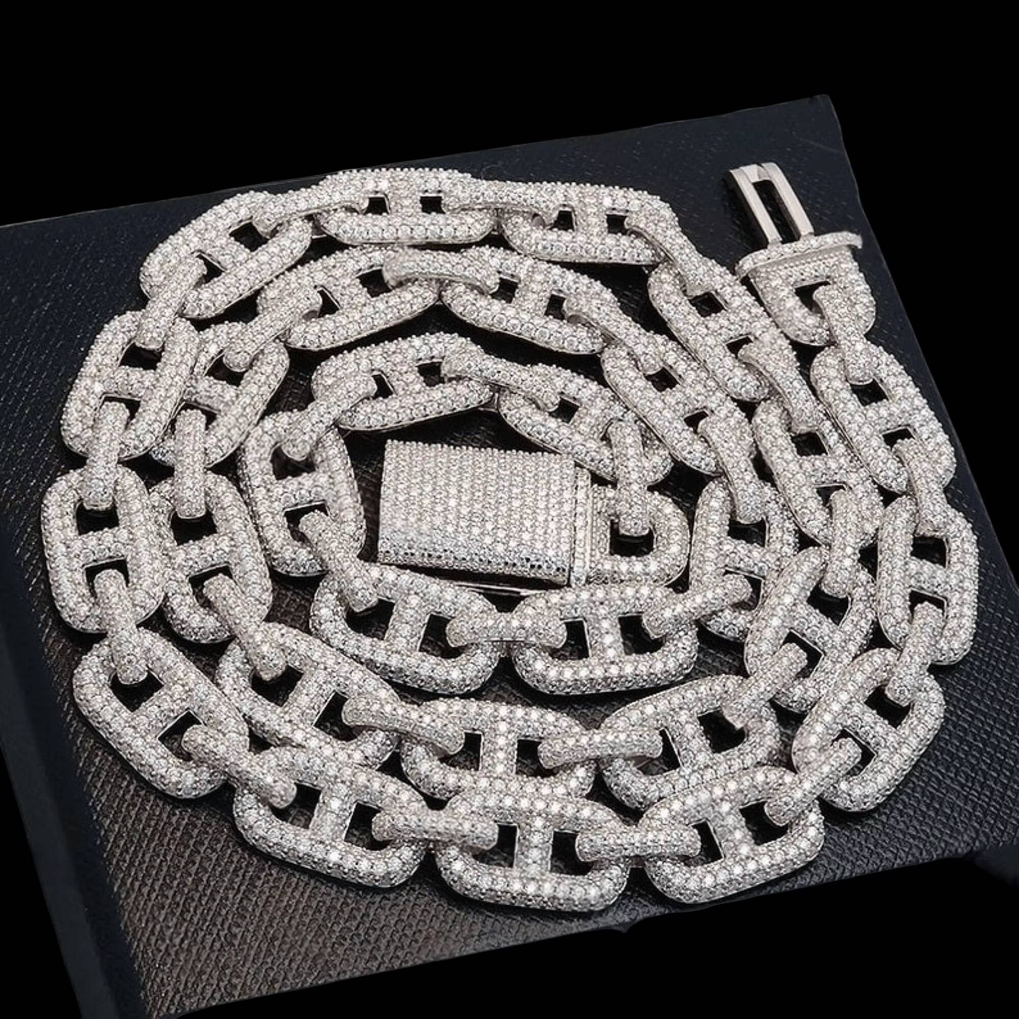 Highgrade Moissanite Jewelry 10mm S925 Silver Plated Gold VVS Moissanite Cuban Chain Hiphop Trend Lock Chain Style