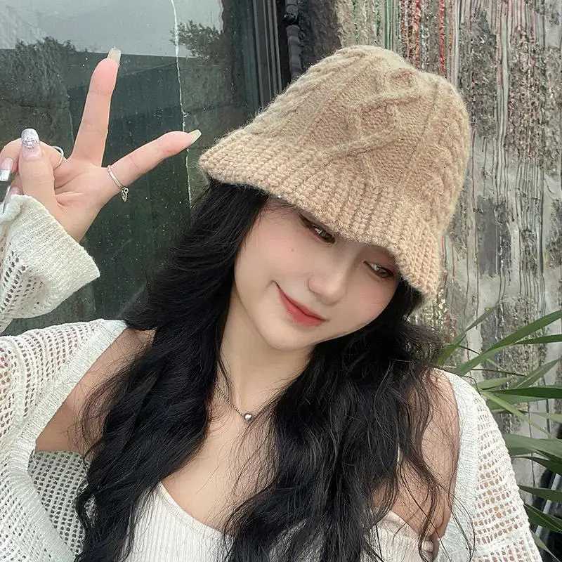 Autumn Winter Warm Thick Acrylic Fiber Twist Craft Knitted Hat Outdoor Suitable for Round Face Panama Fisherman C F232 Y250920