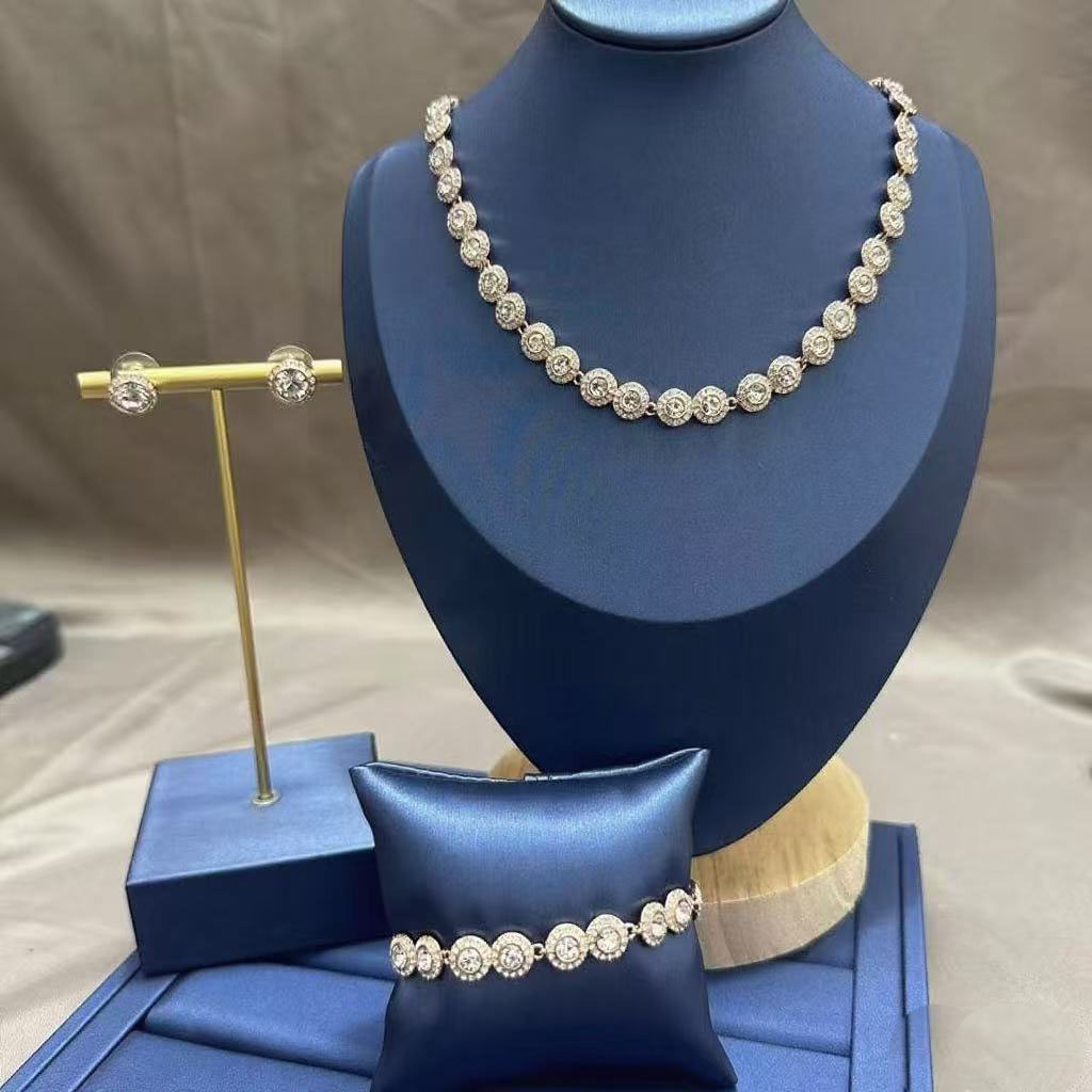 necklace luxury jewelry designer necklace Luxury Necklaces For Women Four leaf clover necklace Metal Chain Thin Pendant Charm Valentines Day Gift With Box01