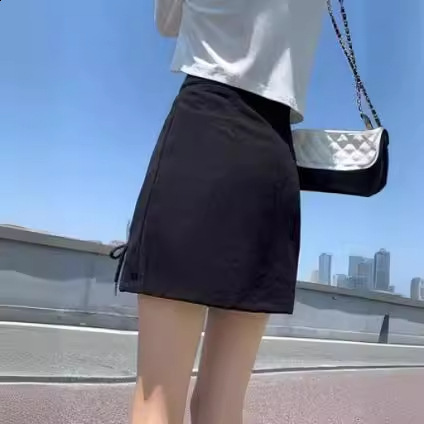 Short Skirt for Women Summer High Waist ALine Slimming Half Skirt 2024 Spring New Fashion Black Bodycon Student Mini Skirt 210619