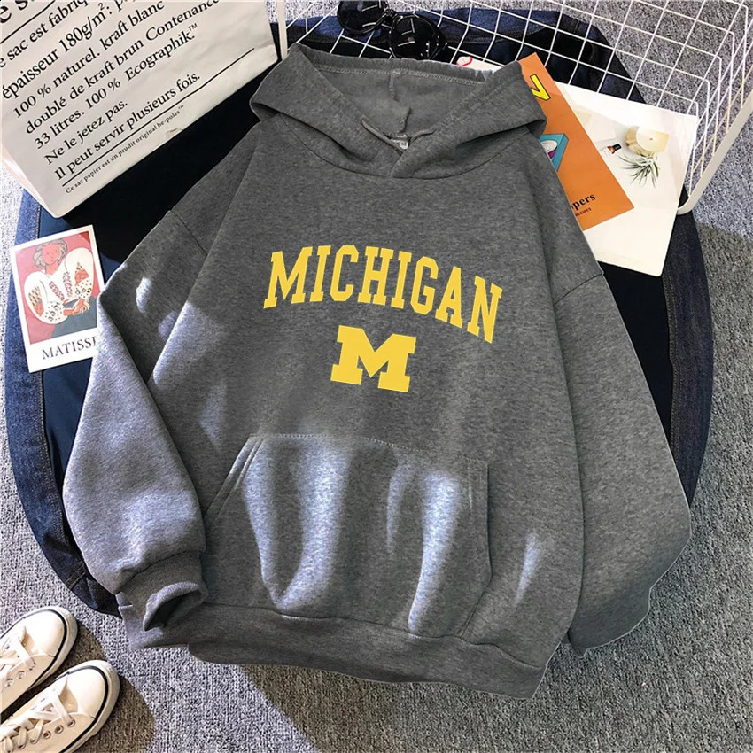 Fashion Michigan University Women Hoodies Hip Hop Fleece Woman Casual Pullover Unisex Streetwear Harajuku Male Hoody Clothes 250919