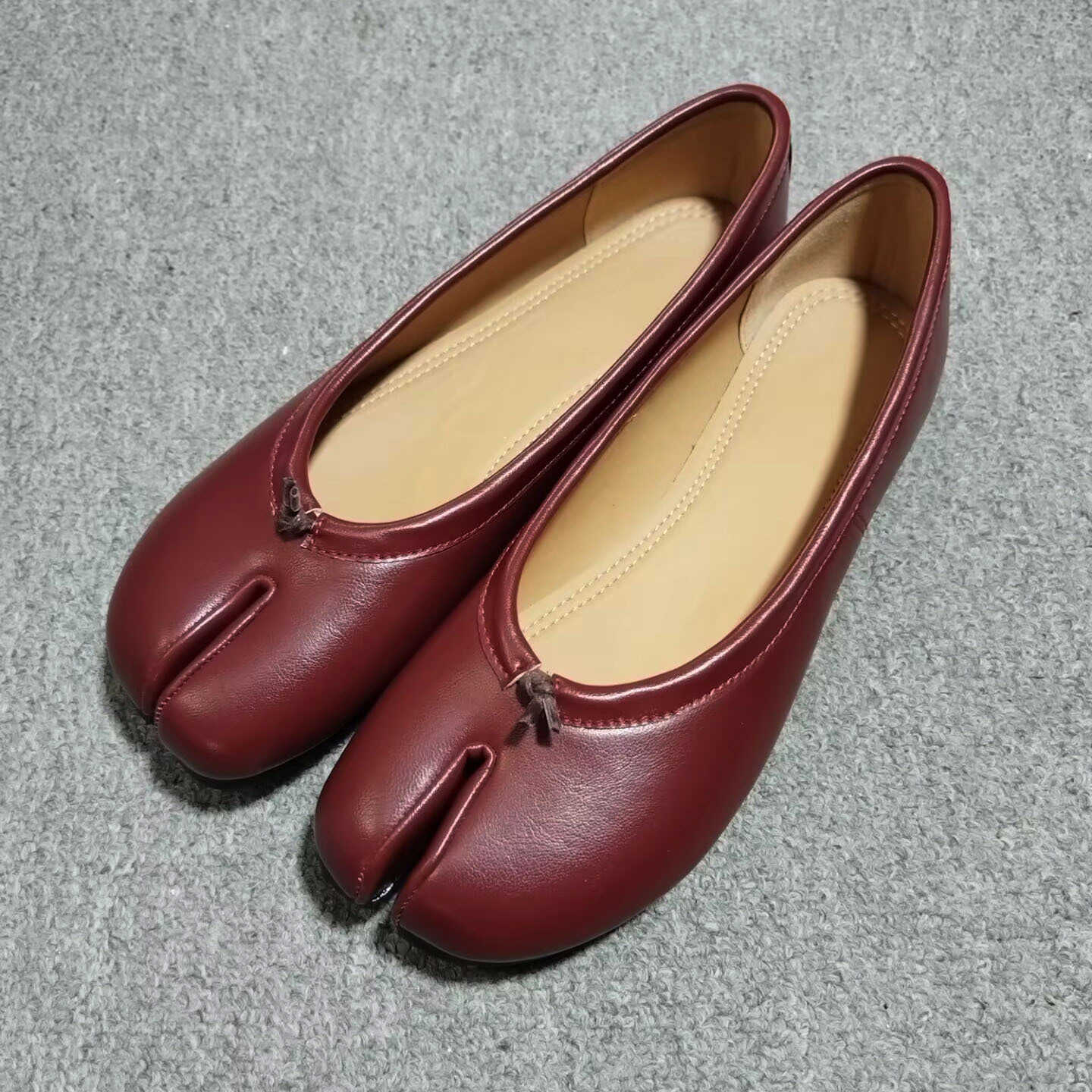 Wrinkles Tabi Ninja Shoes 2025 Women Cozy Leather Flats Split Hoof Toe Loafers Femme Mary Jeans Mocasines Ladies Ballerina ShoeXJ250919