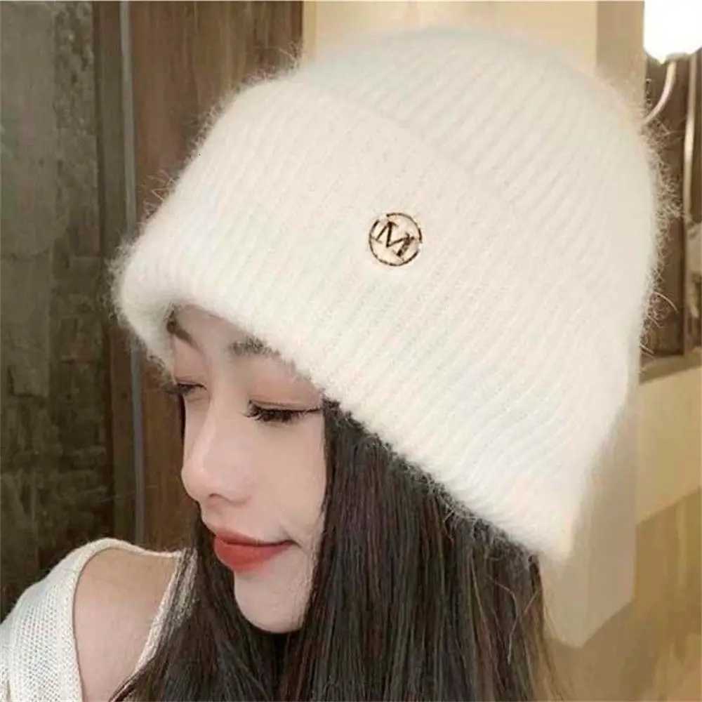 Wen Men Autumn Winter Warm Knitted Hat Cute Ear Protection Casual Outdoor Riding Windproof Coldproof Bonnet Cs Y250920