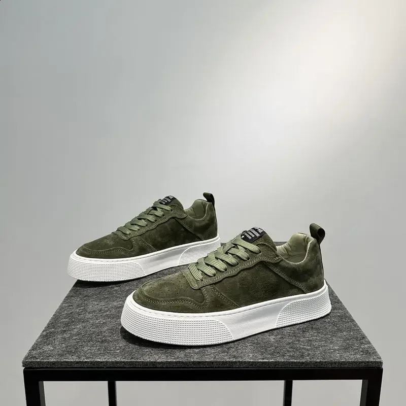 suede board shoes fashionable and versatile trendy shoes sneakers shoes for men 250919