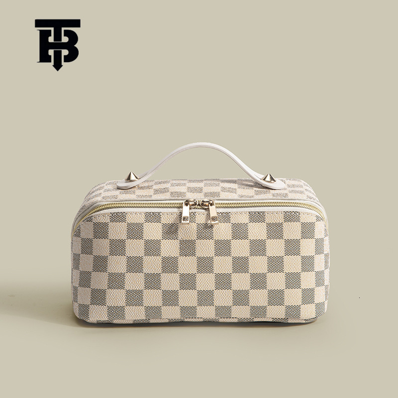 TB BHULAMTE Free Shipping New Designer Women's Bag 2025 Retro Checkered Makeup Bag PU Multifunctional Convenient Handheld Makeup Bag Storage Toil