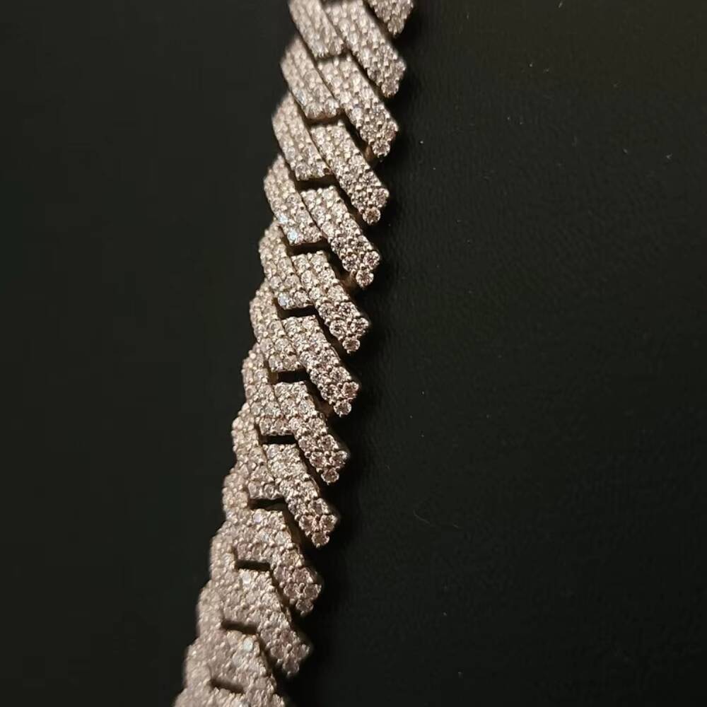 10mm Customized Trendizable Iced Out Moissanite Diamond Cuban Link Chain 925 Sterling Silver Hiphop Moissanite Cuban Chain