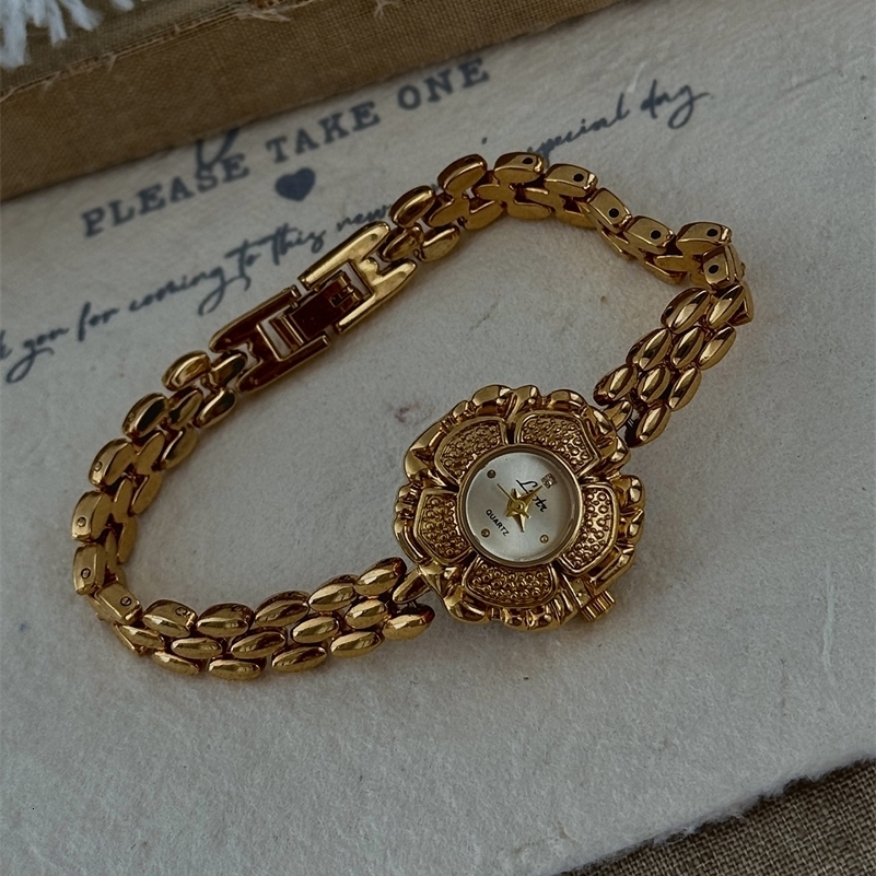 1 Piece of French Golden Retro Camellia Womens Watch Exquisite Elegant Personalized Fashionable Classy Suitable for Daily Wear Part250920
