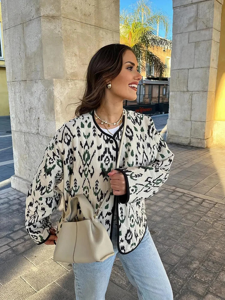 TRAF Womens Quilted Round Collar Jacket Autumn and Winter Bohemian Style Short Printed Fashion Temperament 250923