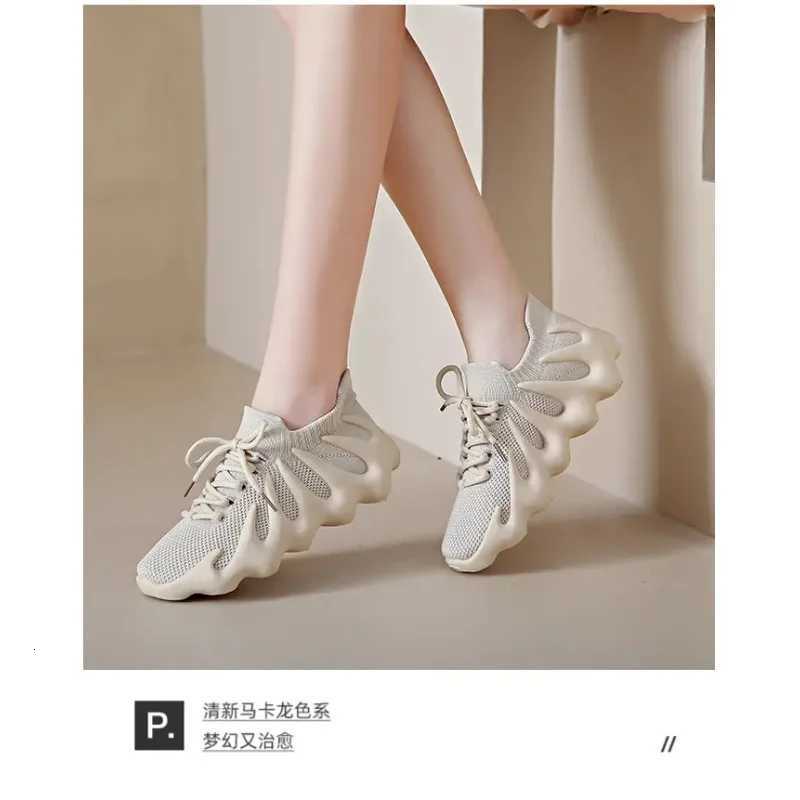 2025 Womens And Mens Breathable Running oes Summer 2025 New Sle Casual Spor Net oes EightArmed Octopus Leisure Sneakers W250920