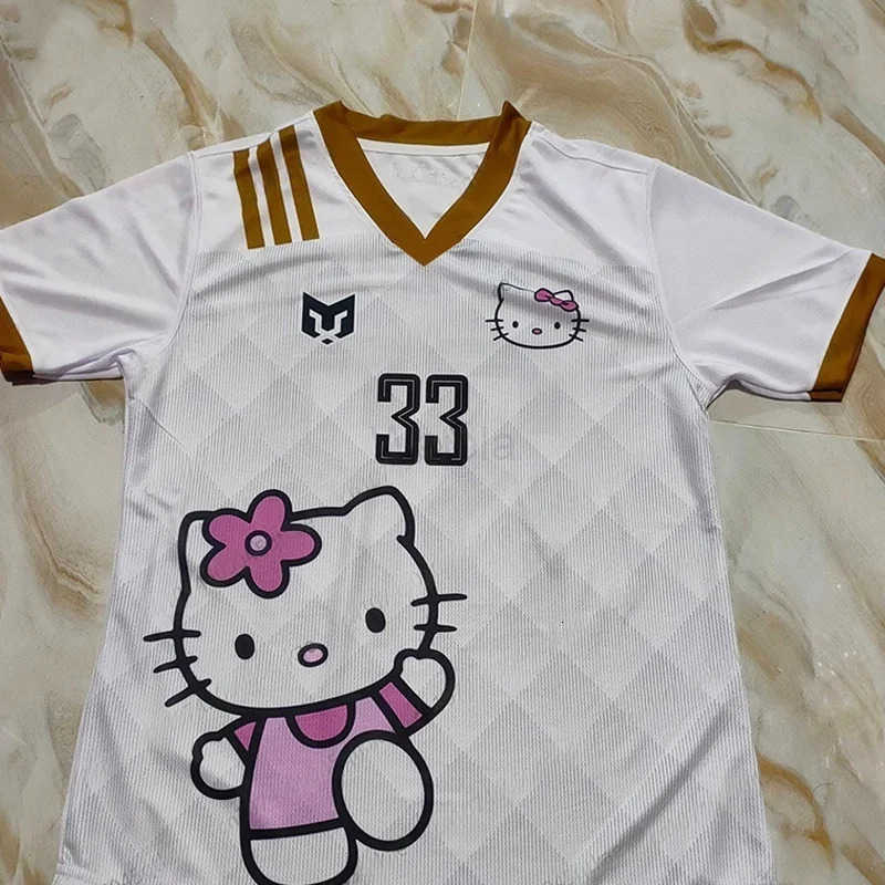 Sanrio 2025 Cartoon Hello Kitty Short Sleeved Tshirt for Men and Women Summer Fashion Casual Breathable Quick Drying Soccer Suit L250920