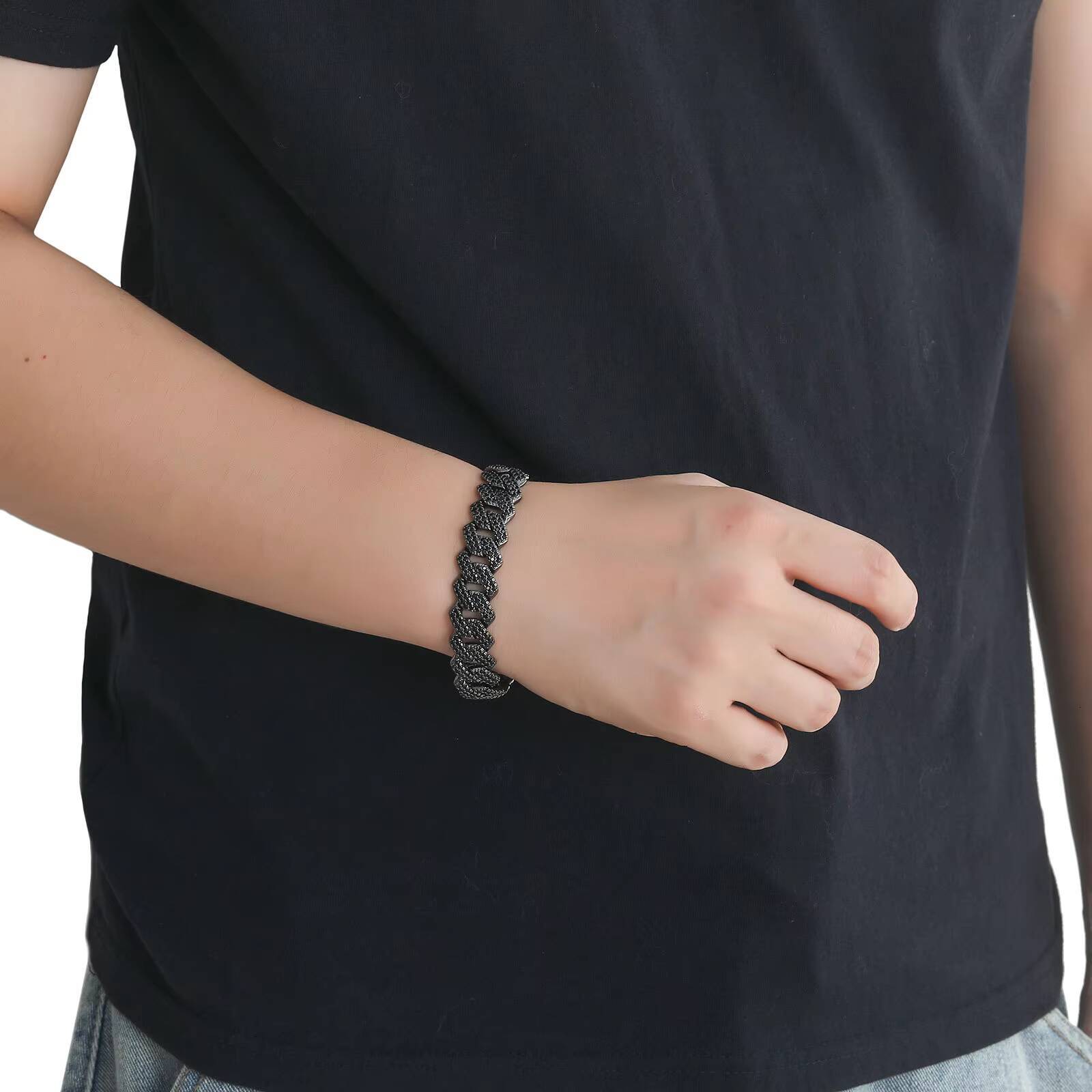 VVS Moissanite Black Plated Iced Out Chain Bracelets Jewelry S925 Silver Black Diamond Cuban Link Chain Hip Hop Fashion Jewelry