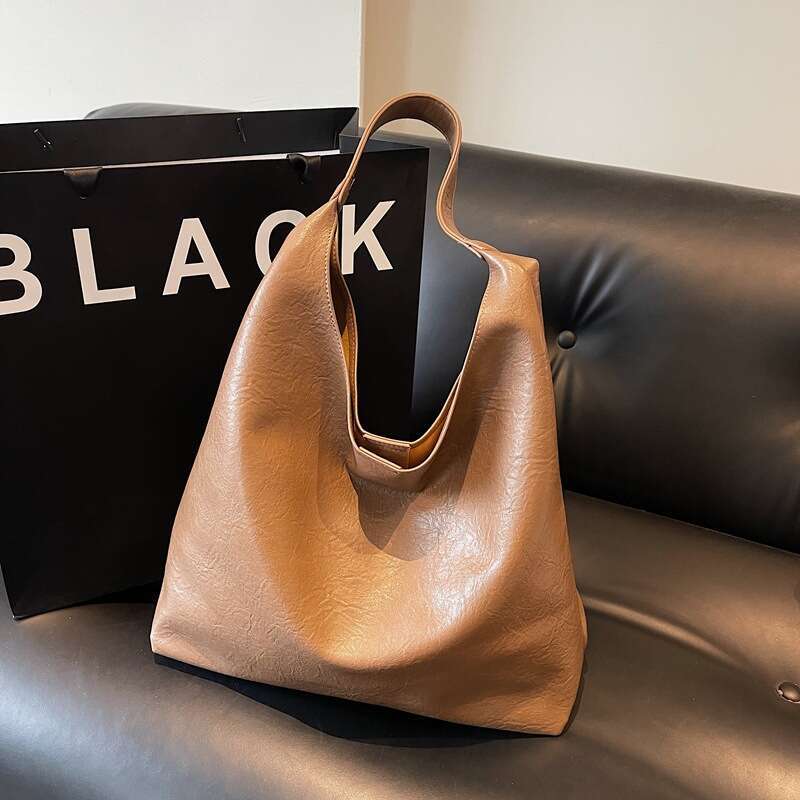 Women's Single Room Bag - Large Bucket Handbag with Adjustable Strap