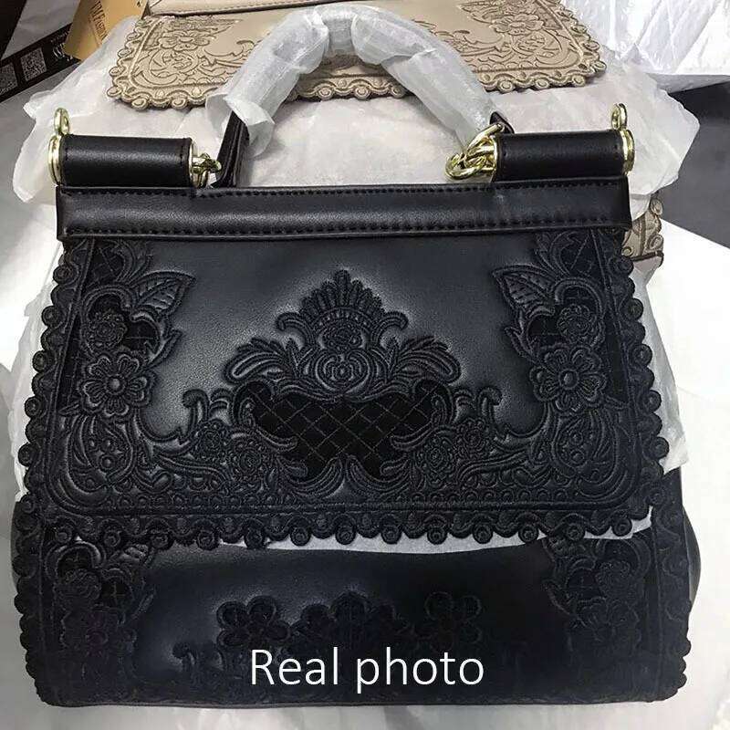 Designer Luxury VM FASHION KISS Women Frame Handbag Hollow Out Microfiber Messenger Bag Material High Quality Design Ruched Top Handle Bags