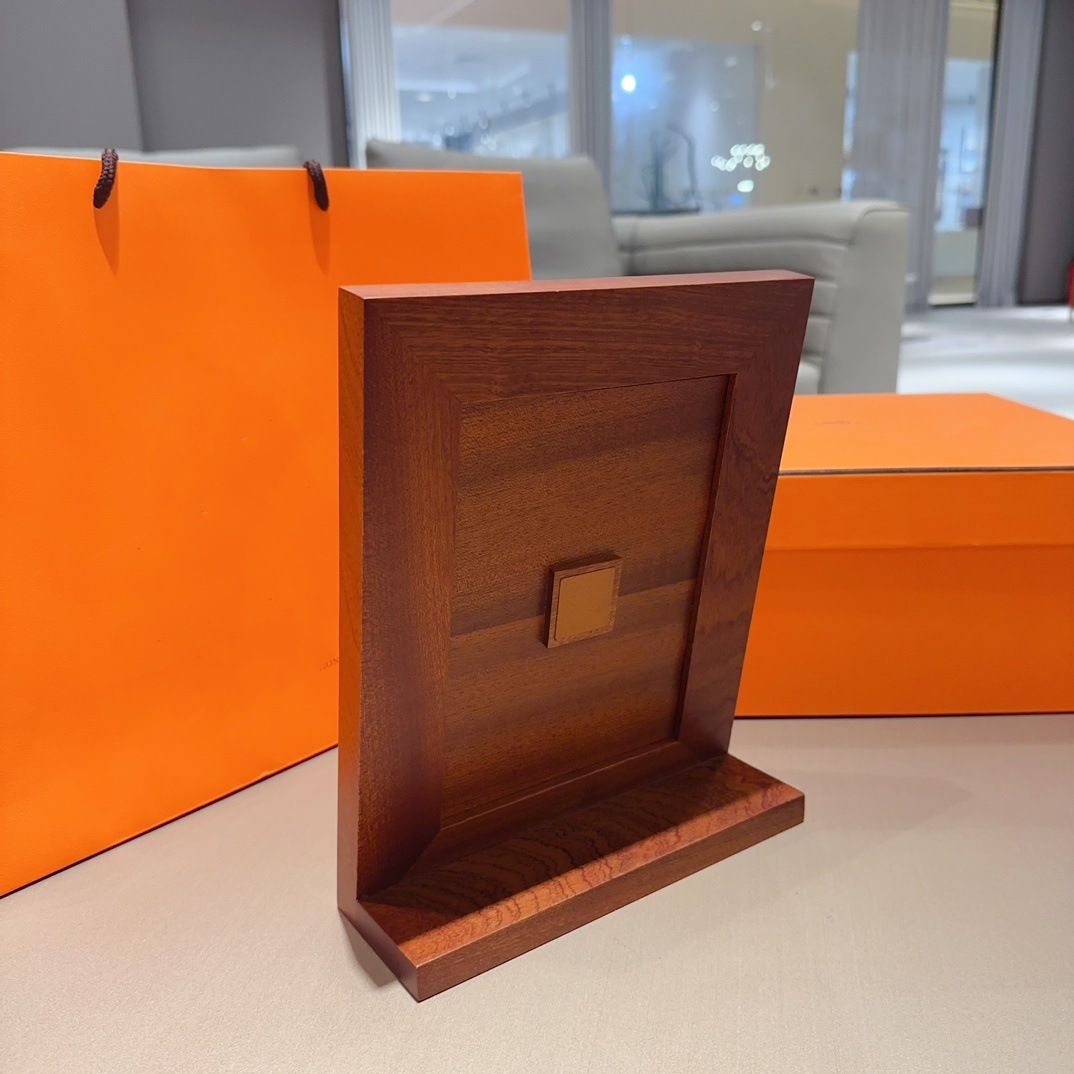 Leather Frames Model Living Room Bedroom Desks Minimalist Luxury Suction 7-inch Photo Empty Frame Display Stand H260306