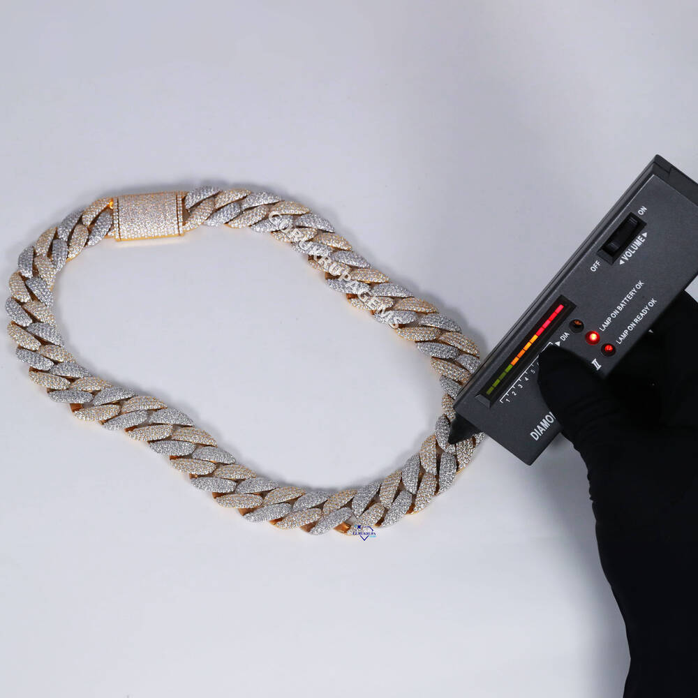 Exclusive 14 Kt Yellow and White Gold Hip Hop Cuban Party Wear Chain Enhance With Lab Grown Round Brilliant Cut Vvs Diamond