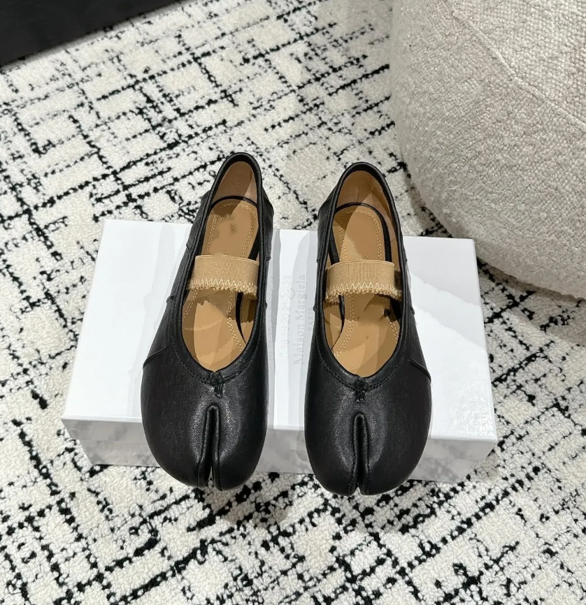 Top quality Mary Jane Tabi Ballet margiellass Flat Shoe Women Designer Dress Shoe moccasin Loafers Ballerina Luxury Casual Shoe Leather promdress shoes