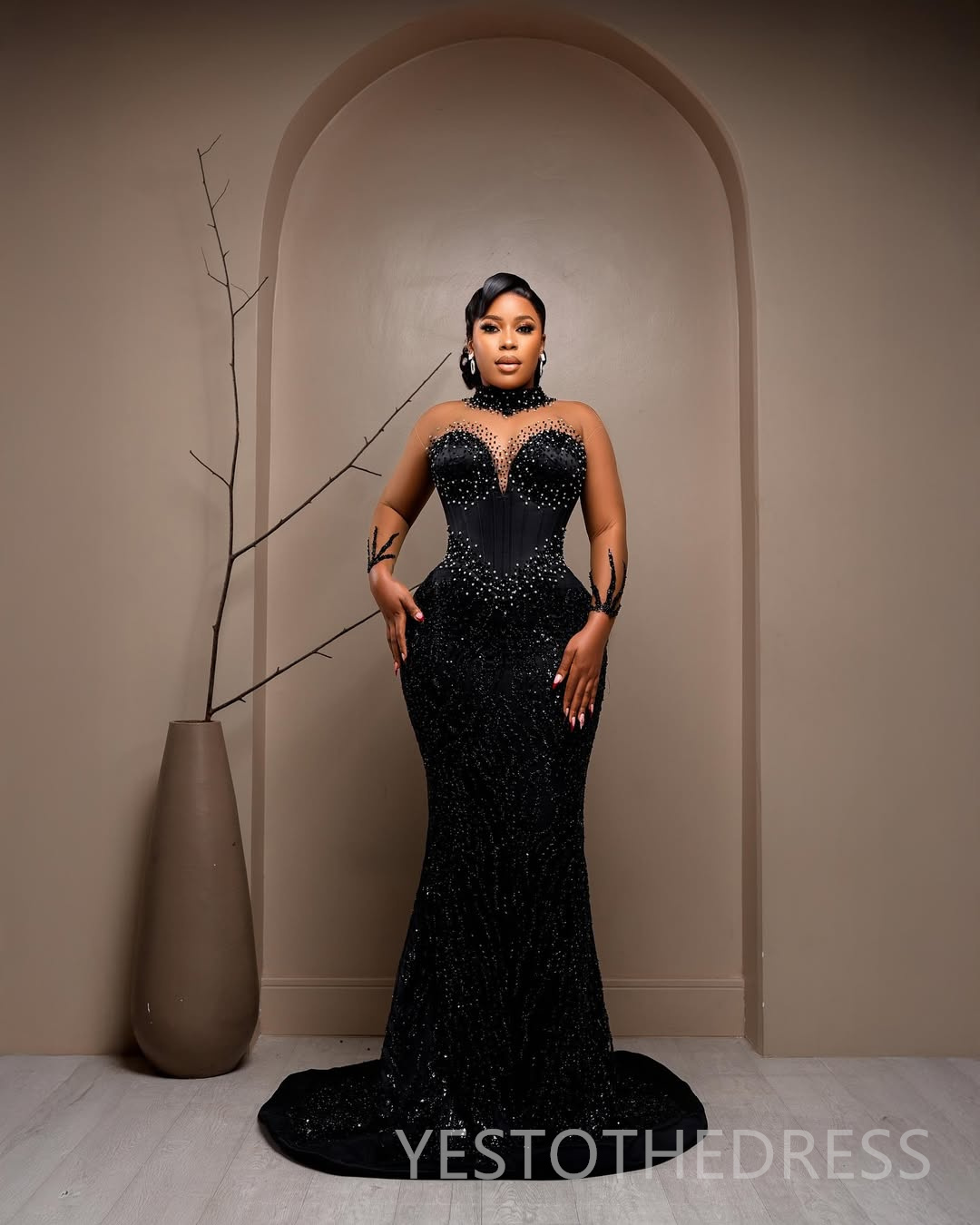2025 Plus Size Black Prom Dresses For Black Women Formal Gowns Beaded Sequined Lace High Neck Illusion Crystals Long Sleeves Birthday Second Reception