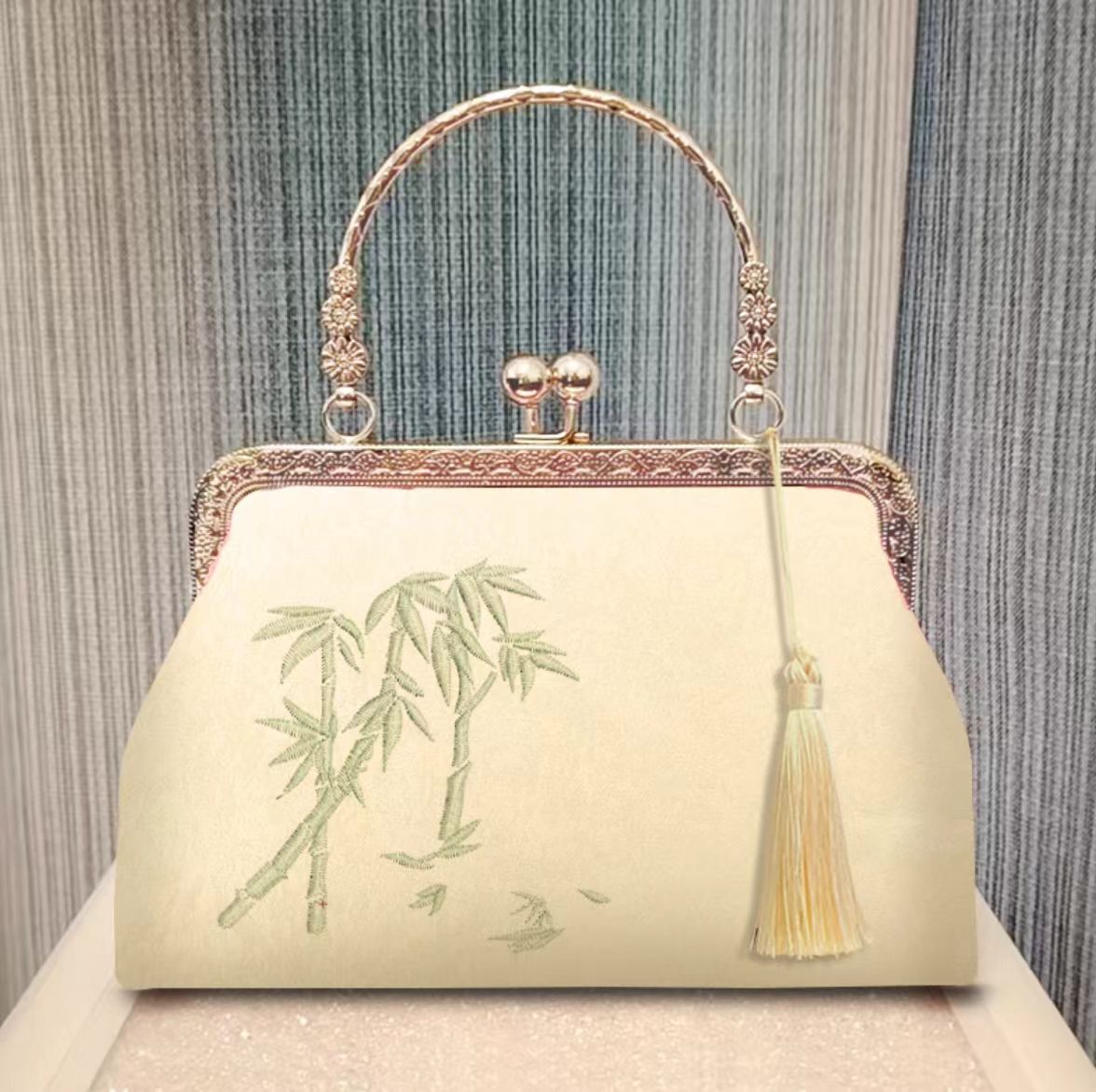 Pure Hand Embroidery Designer Bag Luxury Handbags New China-style Tote Bag High Quality Purses Designer Bags For Women Cross body Designer embroidered