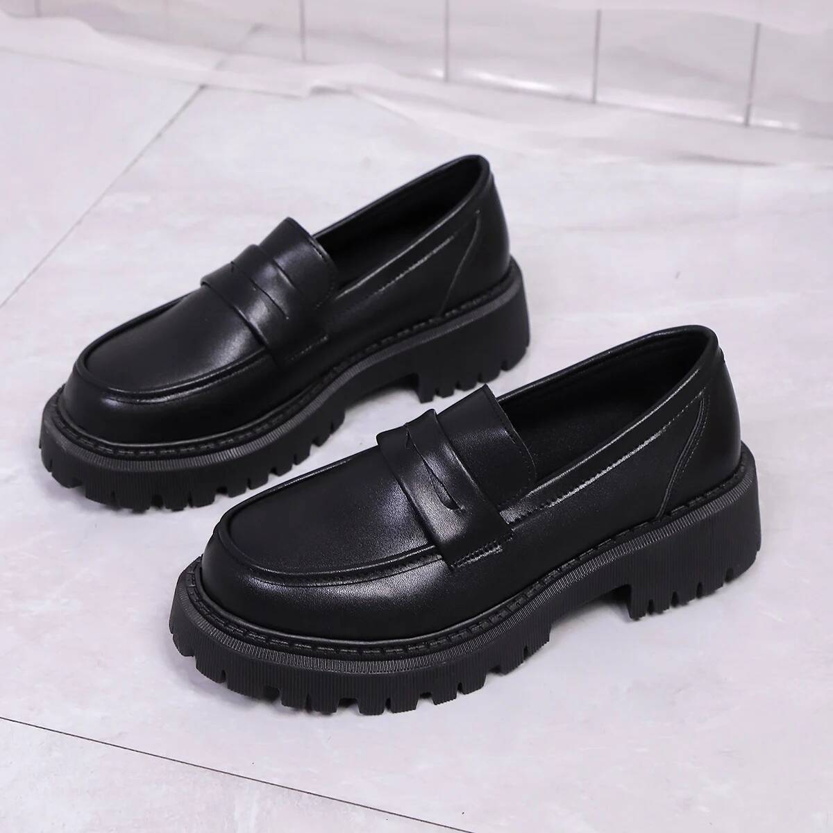 Platform Wedge Casual Sneakers Synthetic Leather Chunky Comfortable Spring Autumn Fashion High Brand Women Shoes ddmypanda