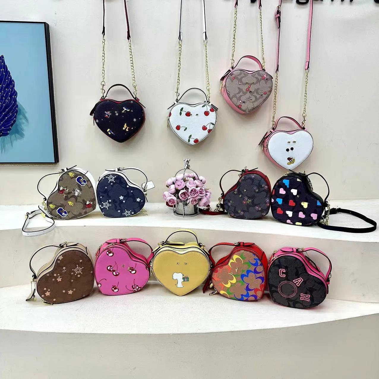 Designer Love Heart Bag Cross Body Girls Handbag Women Designers Shoulder Bag Luxury Mini Totes Crossbody Bags Cherry Chains Lover Handbags Purse Wallet