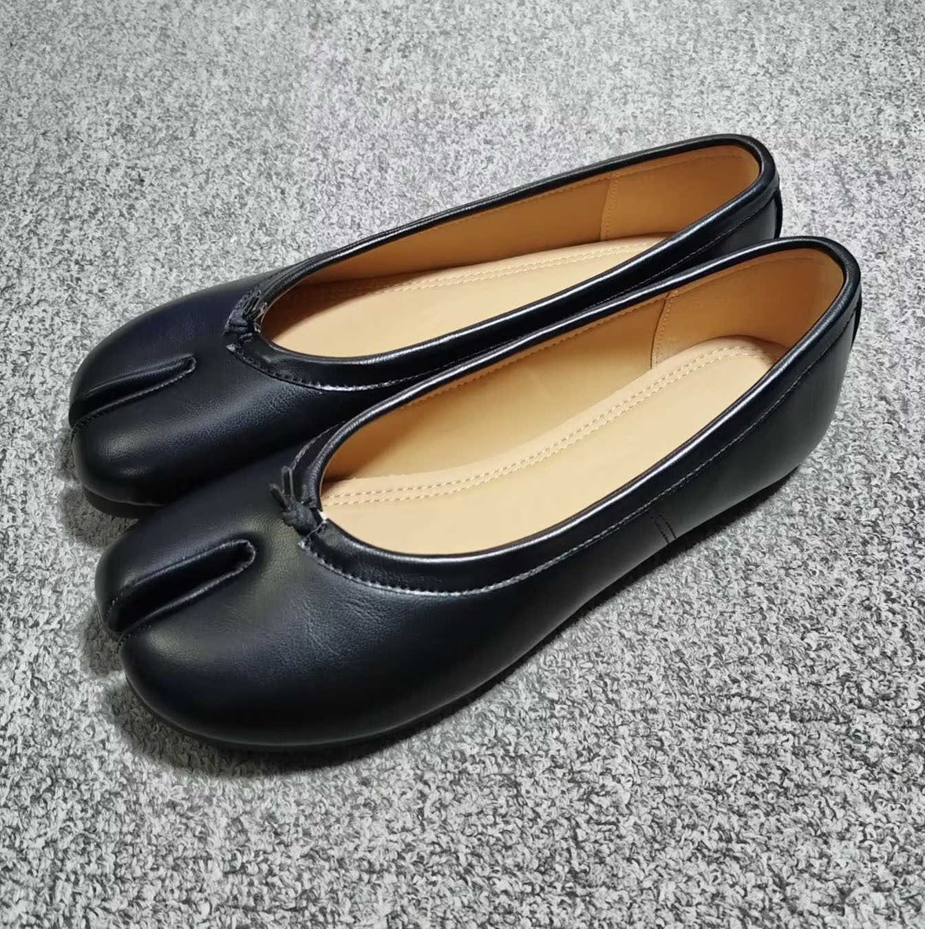 Wrinkles Tabi Ninja Shoes 2025 Women Cozy Leather Flats Split Hoof Toe Loafers Femme Mary Jeans Mocasines Ladies Ballerina ShoeXJ250919