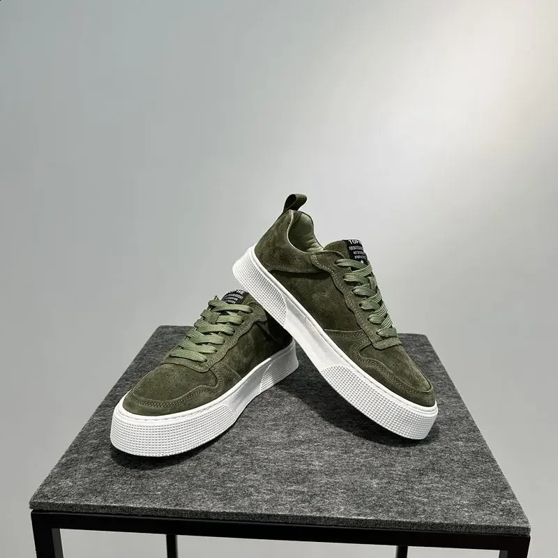 suede board shoes fashionable and versatile trendy shoes sneakers shoes for men 250919