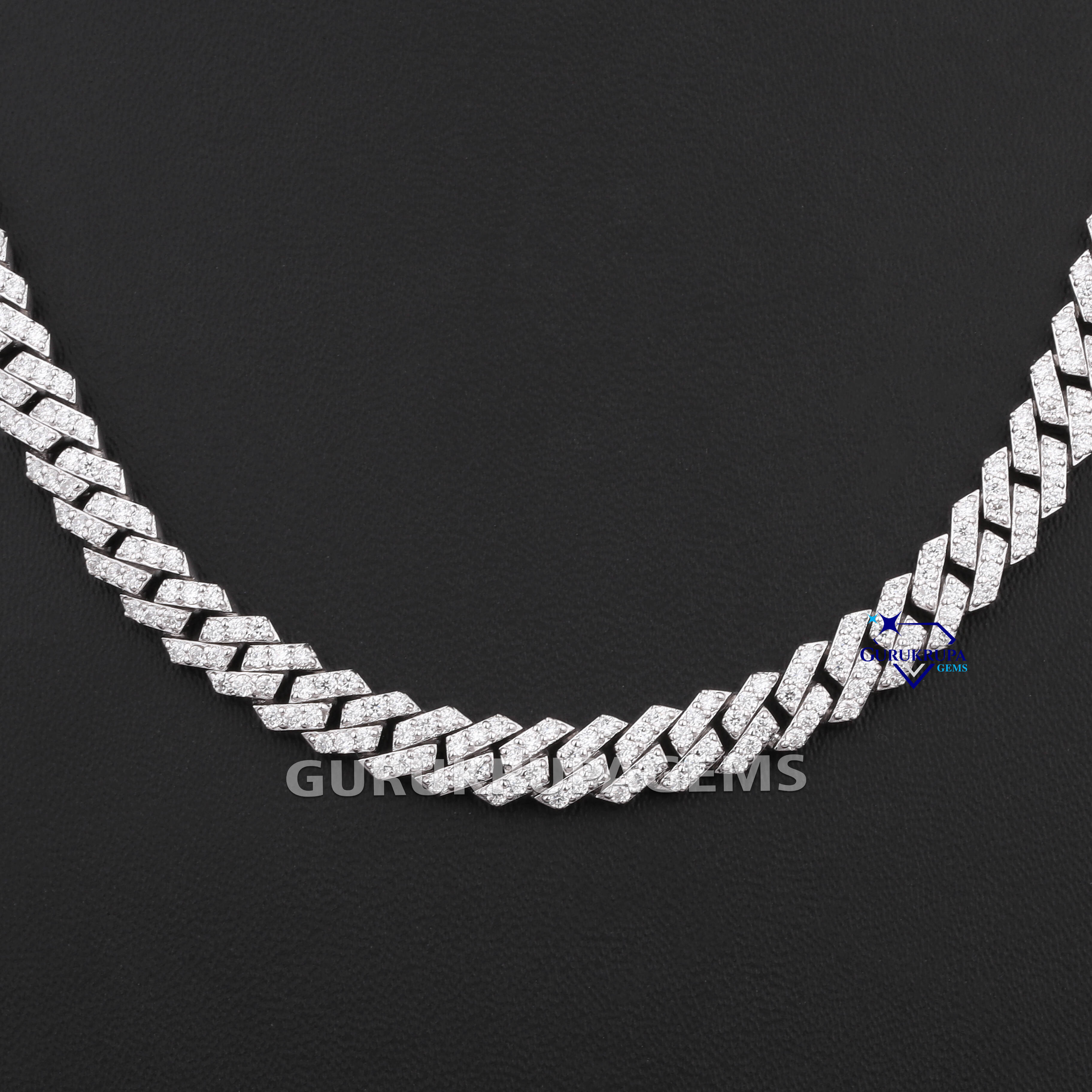 Fashion Jewelry 6mm Wide S925 Sterling Silver VVS Moissanite Diamond Necklace Iced Out Cuban Link Chain for Mens