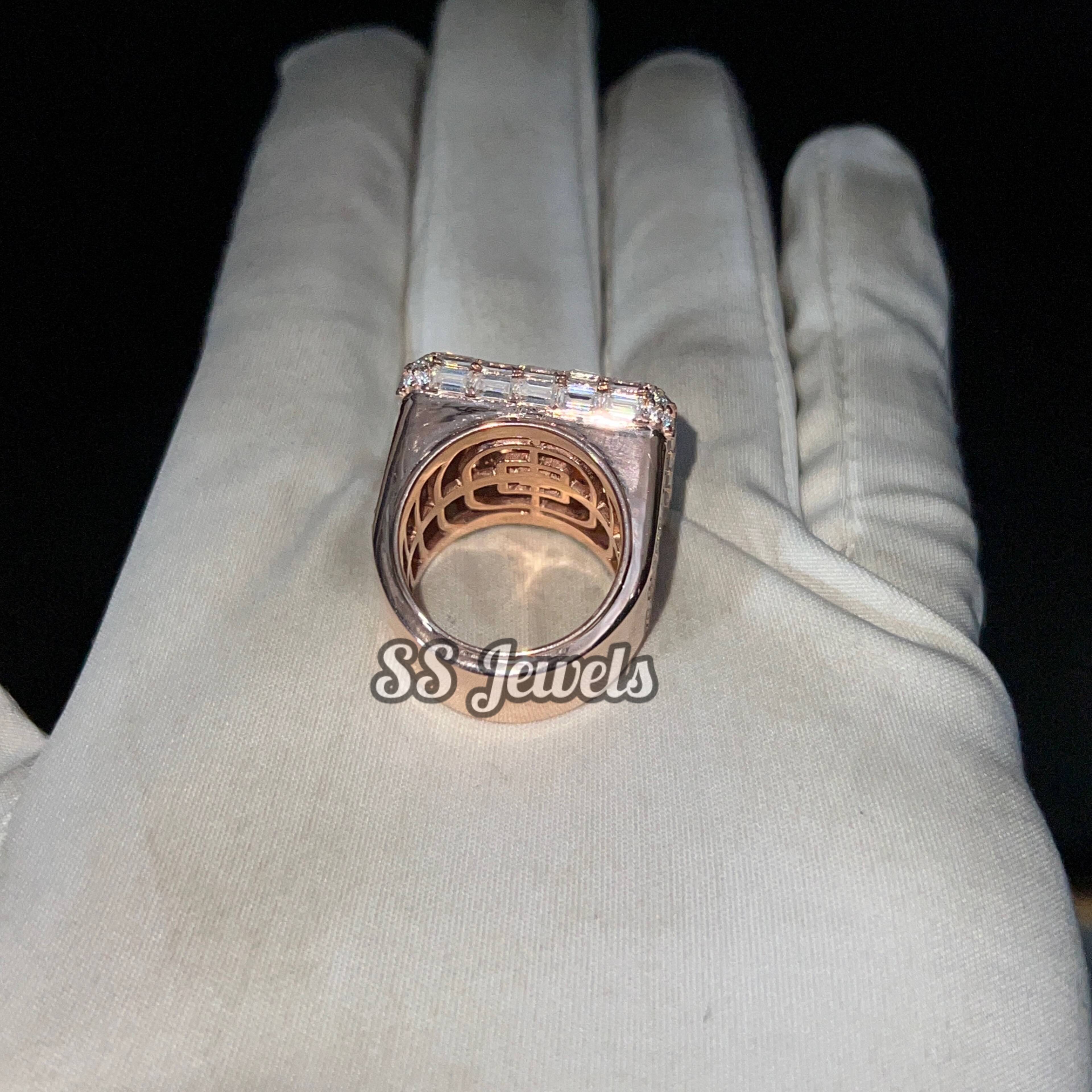 Luxury Champion Ring with Lab Grown Baguette Round Diamonds Men Iced Out Hip Hop Pinky Championship Ring for Party