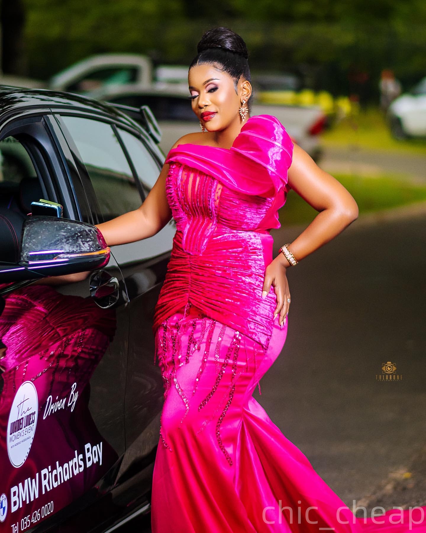 Mermaid Fuchsia Prom Dresses 2025 Beaded Velvet Satin Stylish Evening Formal Party Second Birthday Engagement Gowns Plus Size Dress For Special Occasi