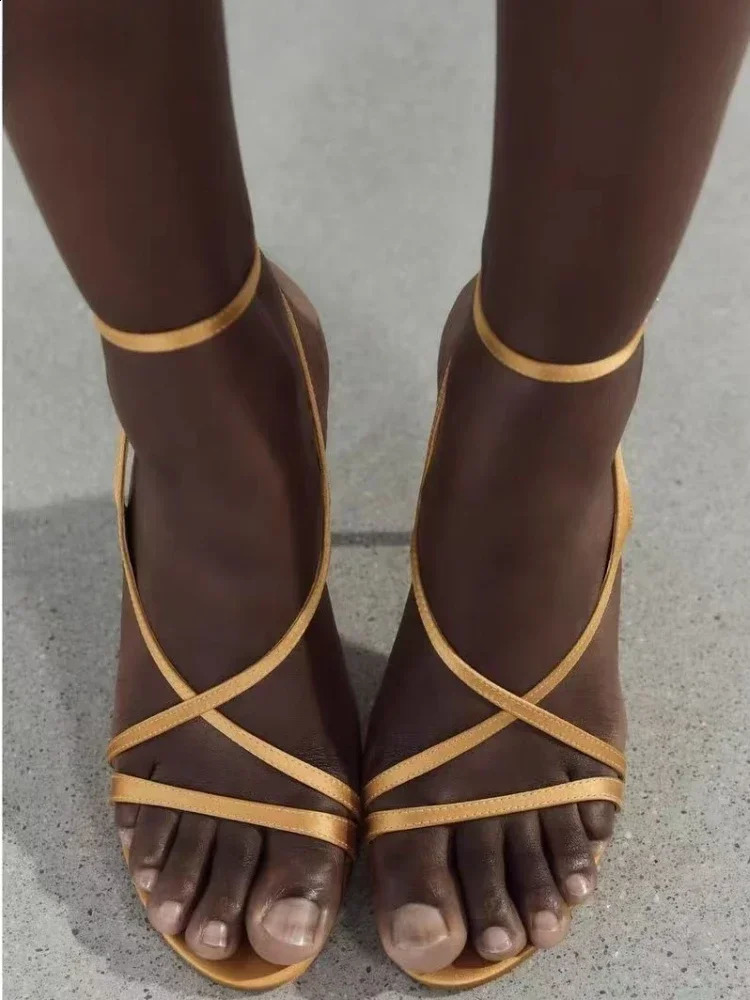 Satin High Heels Women Cross Strap Naked Strap Sexy Banquet Dress Shoes Ladies Elegant er Sandals Women Pumps250920