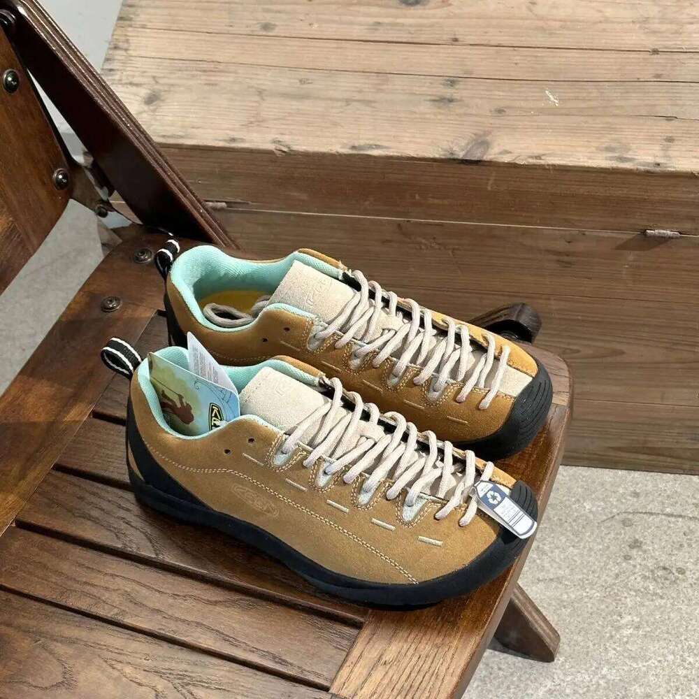 High-quality sports men's summer breathable fashion lightweight running tennis women's comfortable casual shoes
