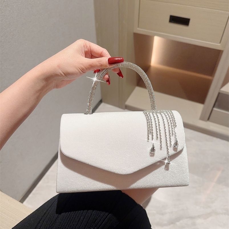 Lady Autumn Winter Vintage Velvet Flap Evening Bag Dress Tassel Handbag Banquet Prom Party Tote Chain Bridal Cocktail y250919