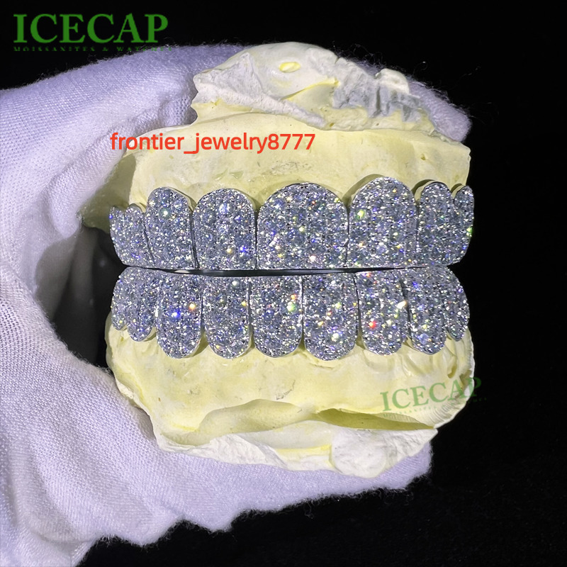 Iced Out VVS Moissanite Diamond Teeth Grillz Sterling Silver 925 Hip Hop Rapper Grillz for Men with Gra