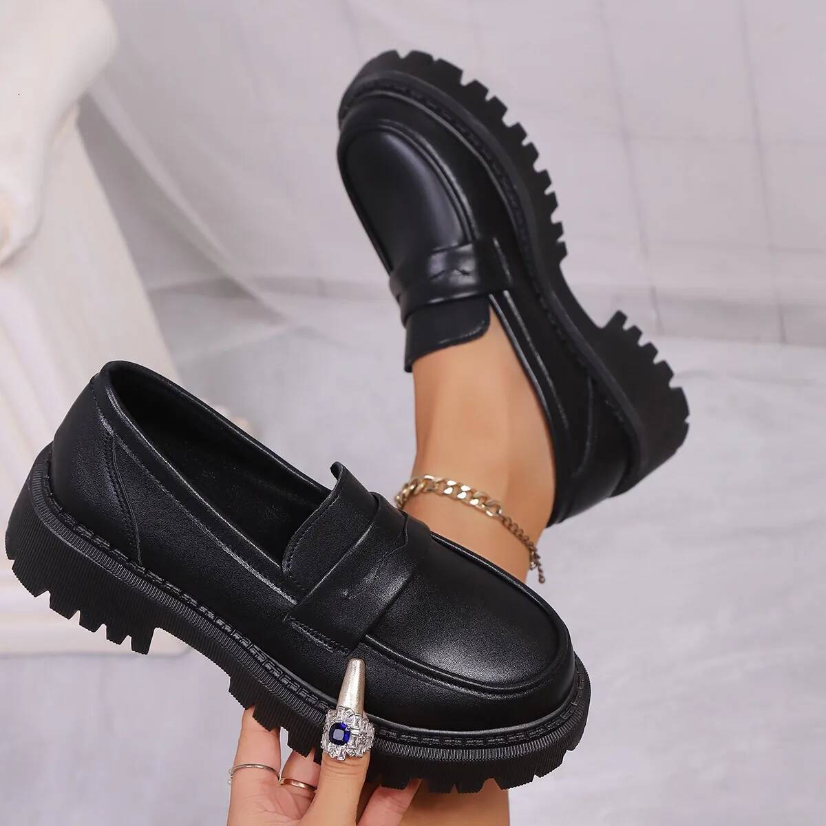 Platform Wedge Casual Sneakers Synthetic Leather Chunky Comfortable Spring Autumn Fashion High Brand Women Shoes ddmypanda