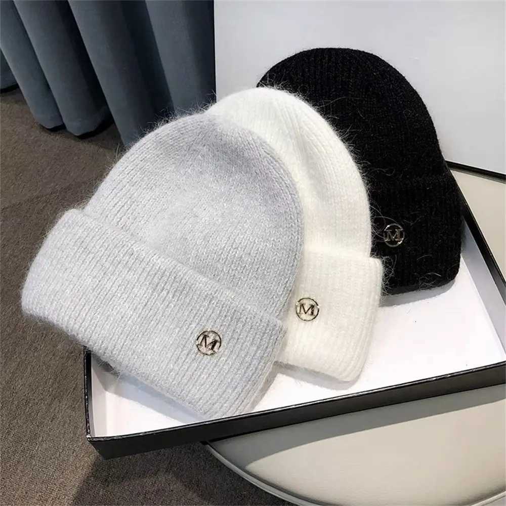Wen Men Autumn Winter Warm Knitted Hat Cute Ear Protection Casual Outdoor Riding Windproof Coldproof Bonnet Cs Y250920