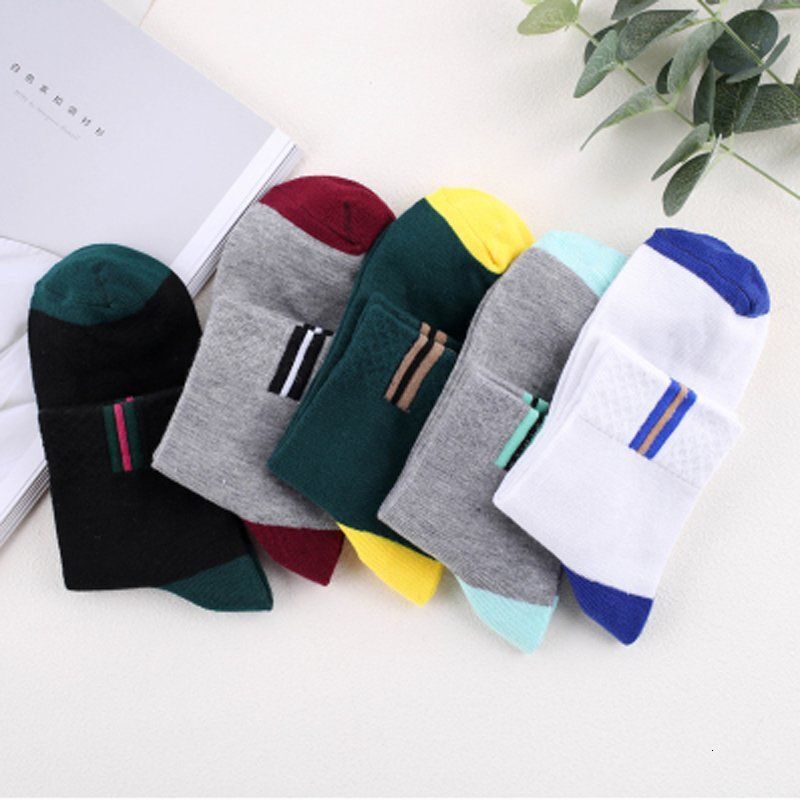Mid-Calf Sports Odor-Resistant Sweat-Absorbing Breathable Solid Color Adult Basketball Men's Socks