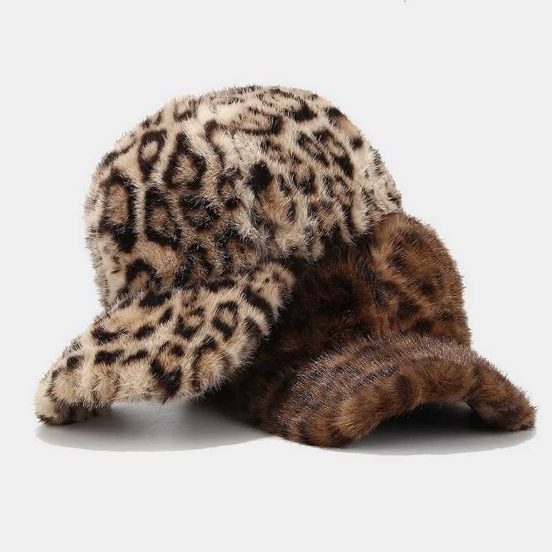 1pc Wens Winter Leopard Print Baseball COutdoor Warmth Cold Protection warm HatSuitable for outdoor and daily wear Y250920